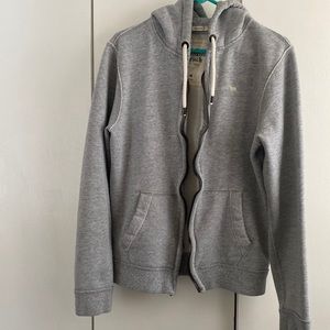 Brand NEW! Abercrombie & Fitch gray zip up hoodie Size M